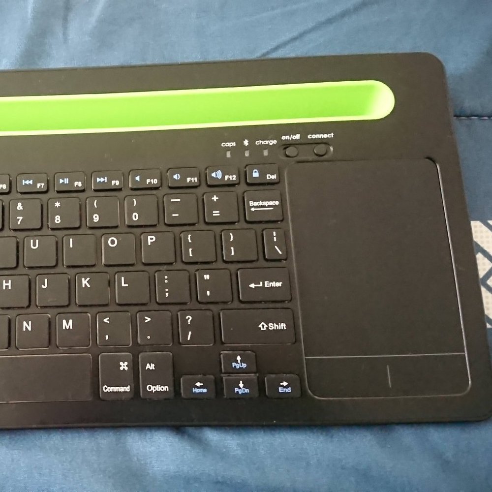 Multi Bluetooth keyboard+pad for Android, Windows, iOS, tvbox, smartphone etc.